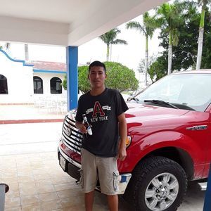 Meet your Posher, Axel